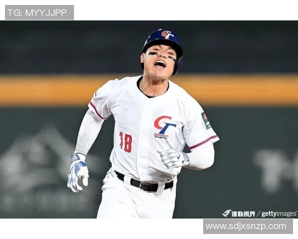 世界12强棒球赛精彩对决加拿大队与中华队的巅峰较量即将上演